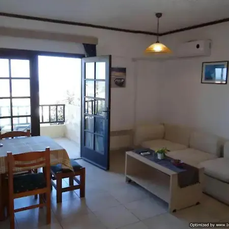 דירה Sea View In A Great Location!! הרסוניסוס